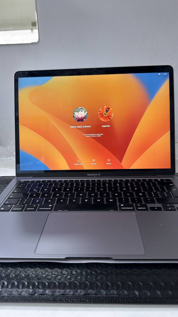 Reparación de MacBook que no encendía
